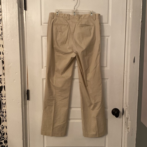 Banana Republic Chinos - Picture 2 of 4
